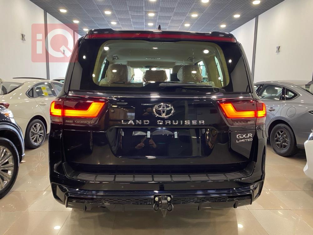 تويوتا لاندكروزر